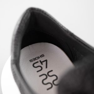 Кеди жіночі шкіряні 588235 Чорні